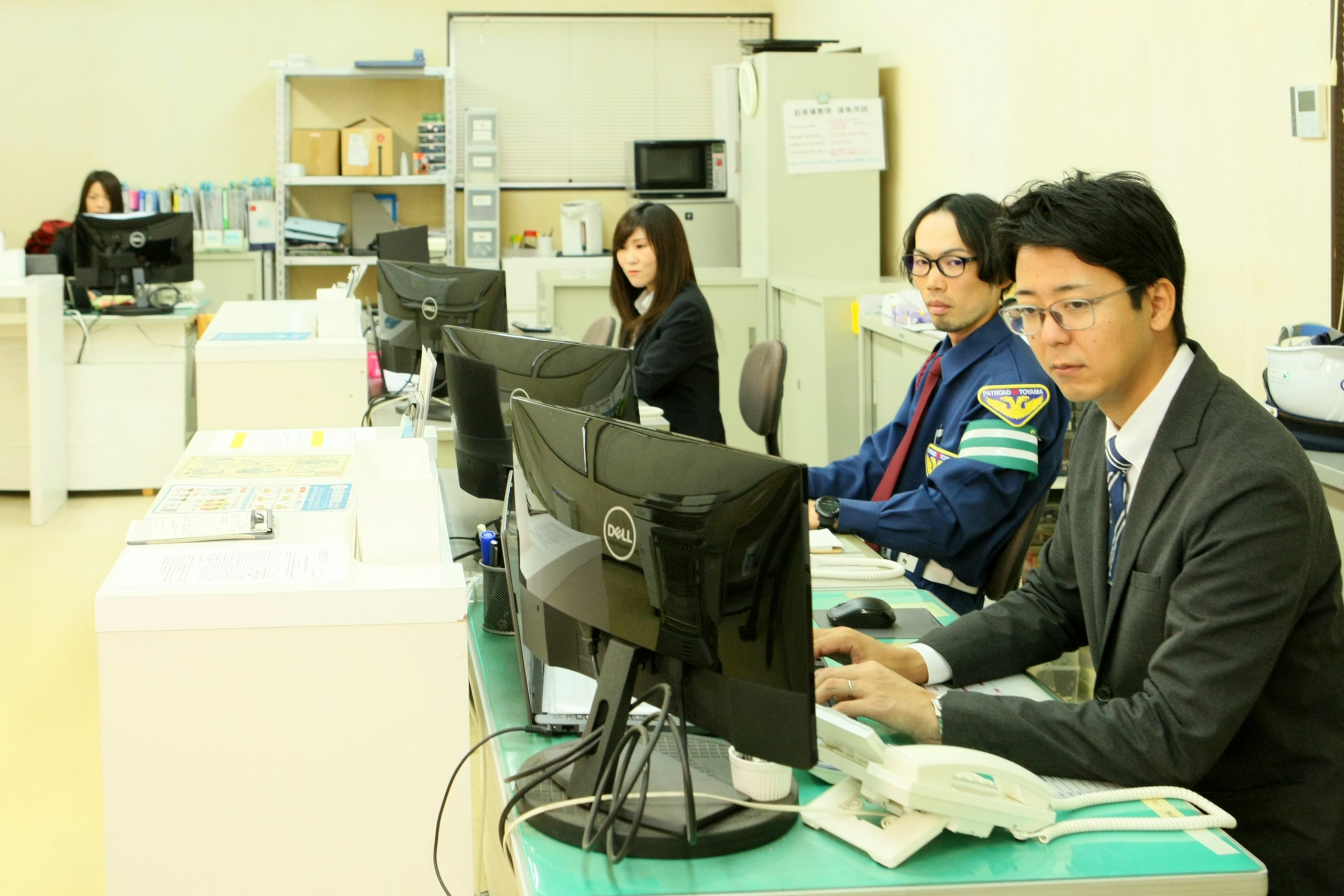富山県最大級の警備会社だから不況下でも、影響無し！
